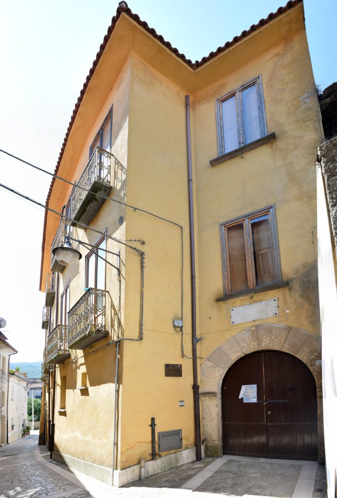 Palazzo Seccareccia